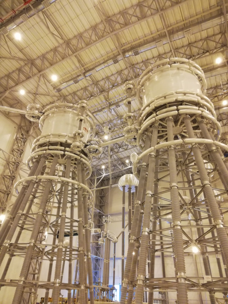 Smoothing reactor
